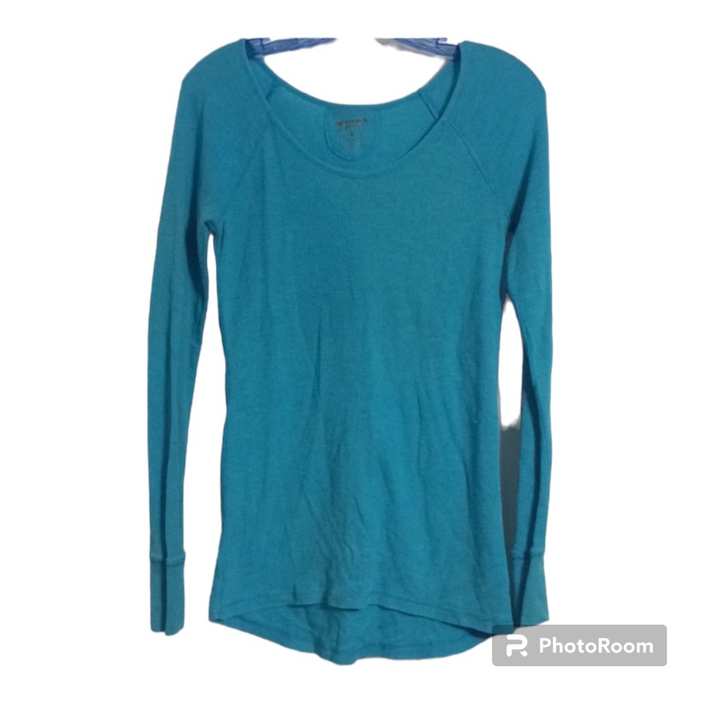 Arizona Blue Long Sleeve Top medium